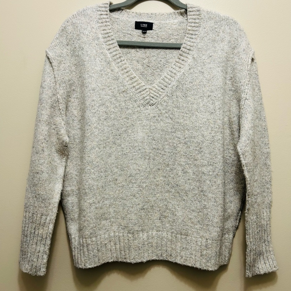 Line Sweater
